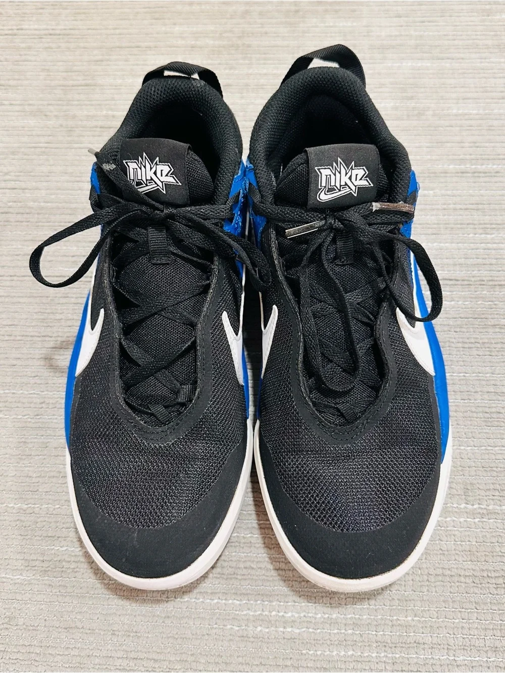 Nike Team Hustle D 10 GS Black Game Royal Blue Youth Sz 5.5Y EUR 38 CW6735-010